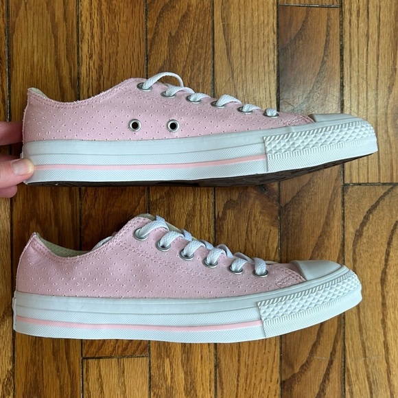 Converse Chuck Taylor All Star Pink Ox, BNIB, size 7.5 - Picture 3 of 10